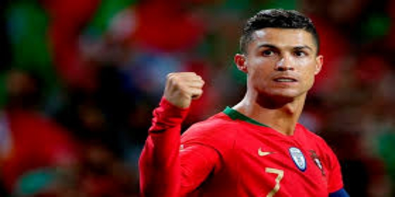 从英雄到决裂：C罗与滕哈格的关系恶化- 九游会